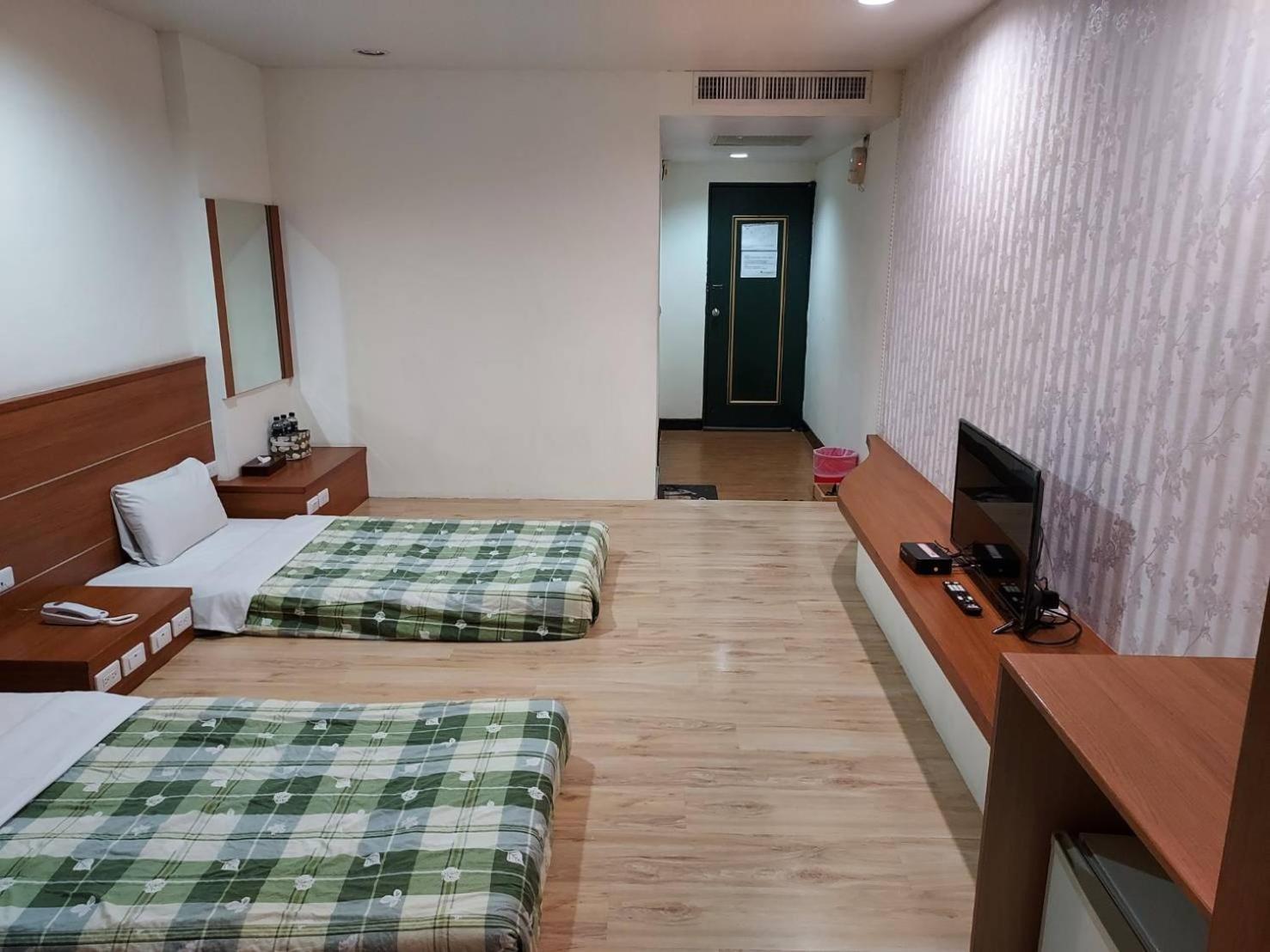 Fu Men Hotel Pingtung 외부 사진