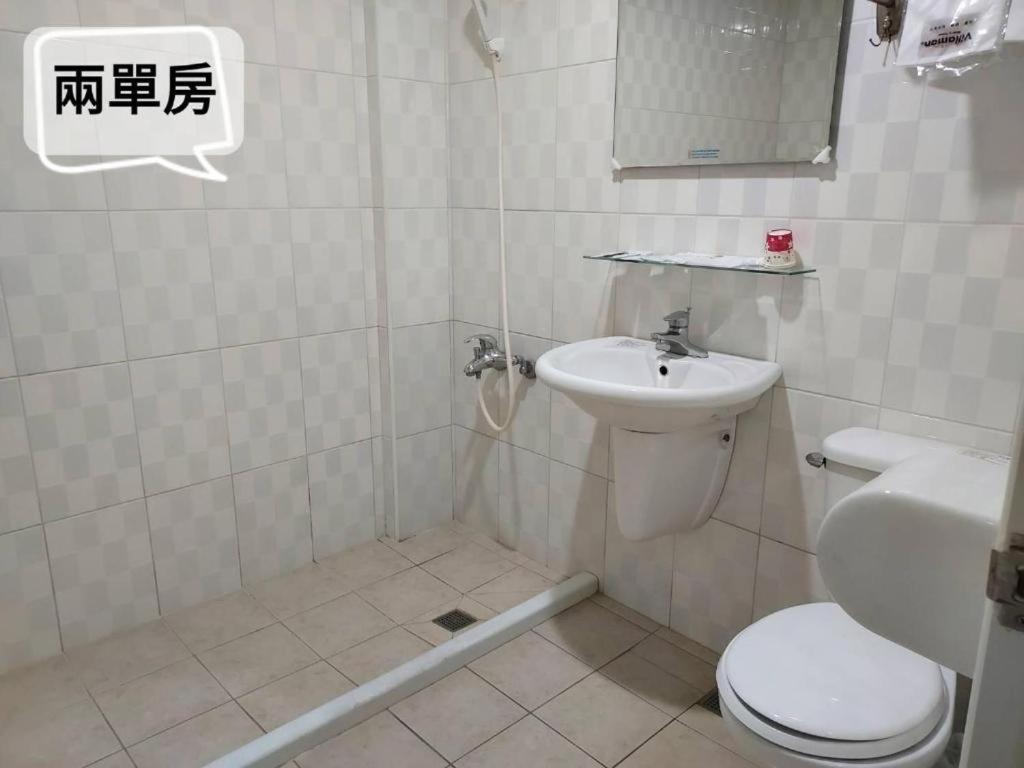 Fu Men Hotel Pingtung 외부 사진