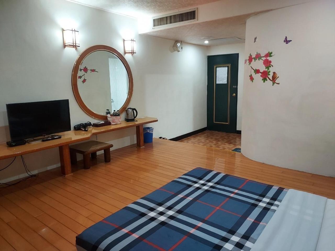 Fu Men Hotel Pingtung 객실 사진